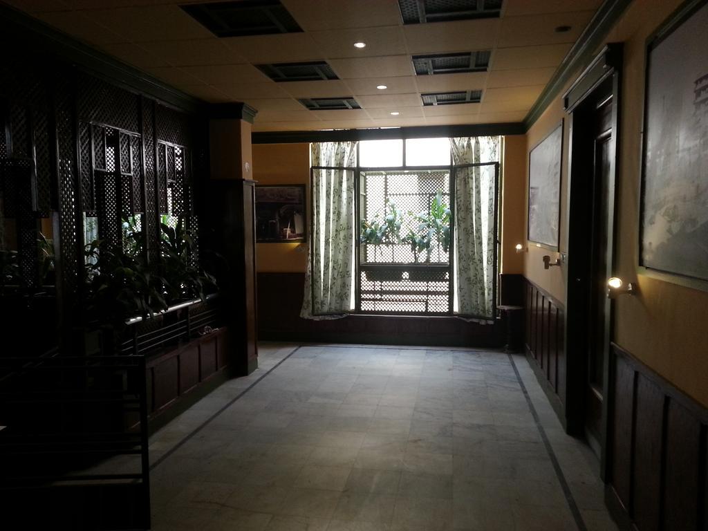 Carlton Downtown Cairo Hotel Exterior photo